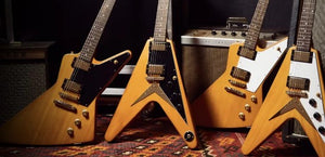 Epiphone dévoile des versions à prix moyen des guitares ultra-exclusives de Gibson, la Korina Explorer et la Flying V de 1958.