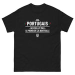 T-shirt Un Portugais ne vieillit pas il prend de la bouteille