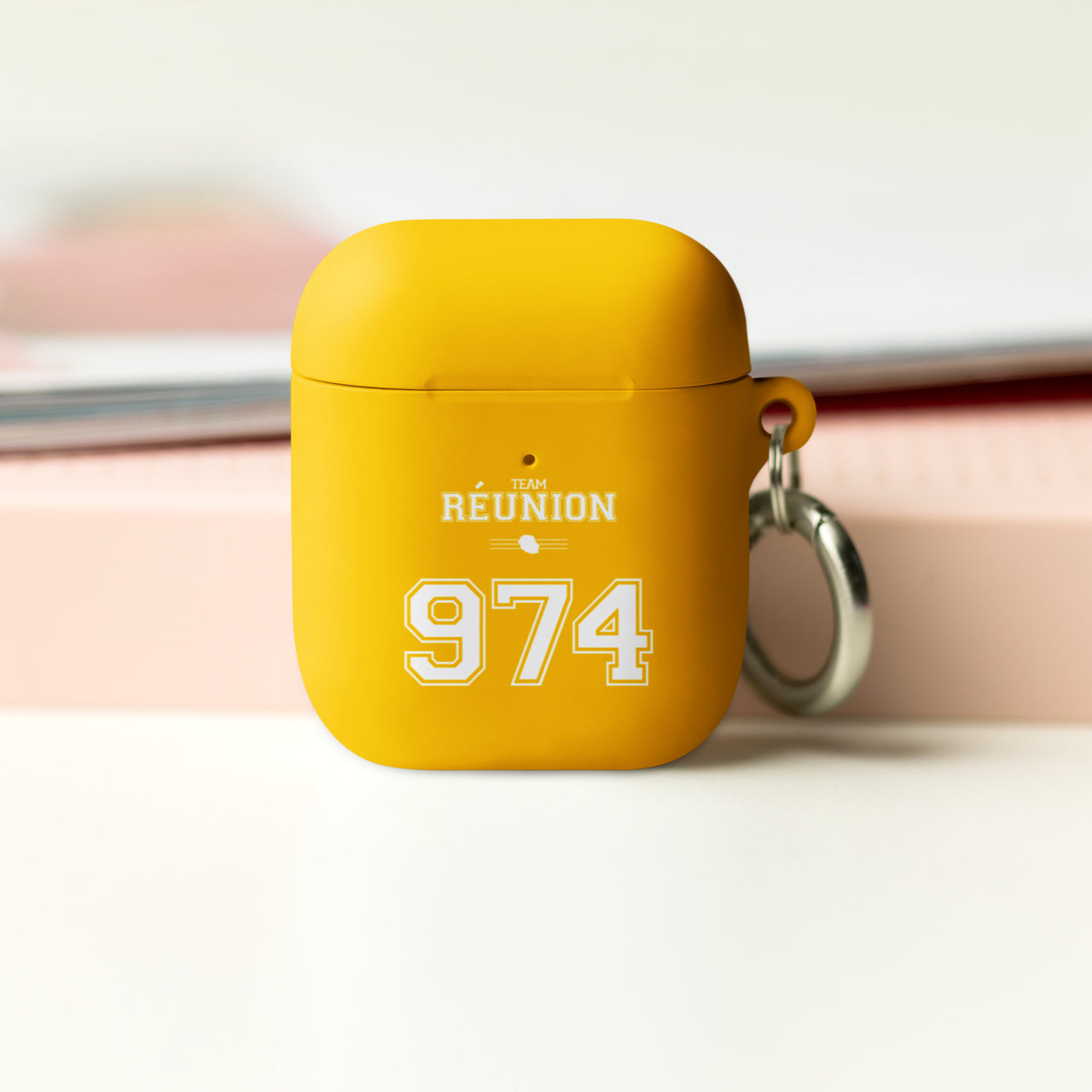 Boitier AirPods Réunion 974 rouge - élégant et protecteur