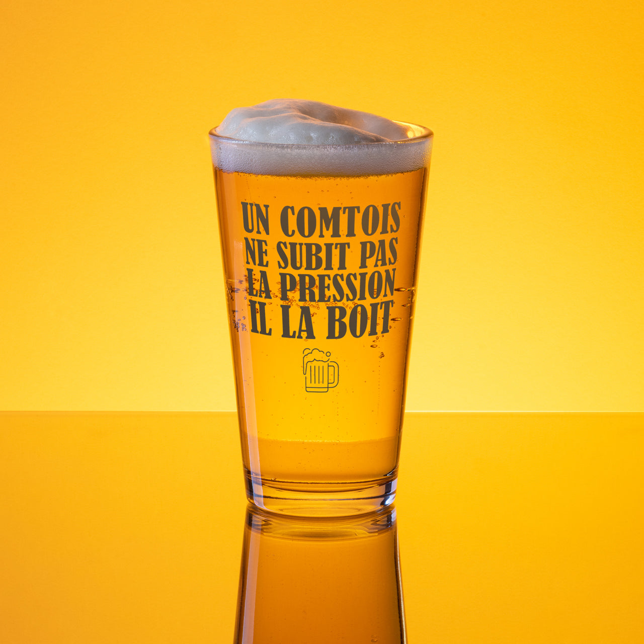 Verre à pinte Un Comtois ne subit pas la pression - Cadeau Humour Franche-Comté