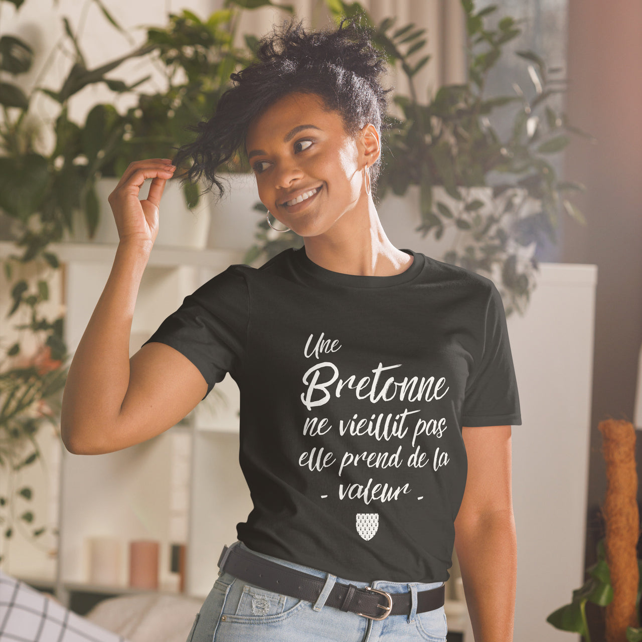 T-shirt Bretagne noir dos - Une Bretonne ne vieillit pas