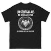 T-shirt Sénégal noir - Un Sénégalais ne vieillit pas, il prend de la valeur