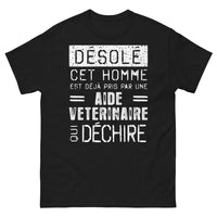 Thumbnail for T-shirt aide vétérinaire noir - Désolé, cet homme est déjà pris