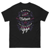T-shirt Yoga Thérapie noir - Je n'ai pas besoin de thérapie, j'ai juste besoin de faire du yoga