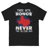 Thumbnail for T-shirt Honor Never Turns Cheek noir - message fierté guerrière