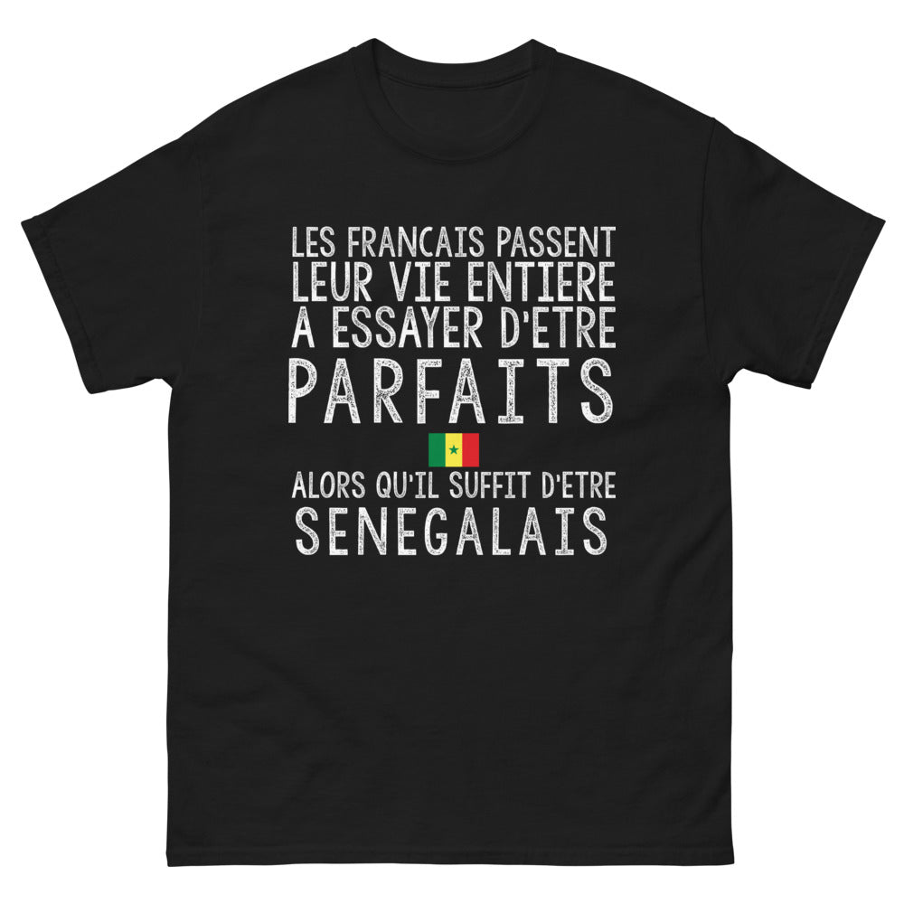 T-shirt Sénégalais noir - Les Français passent leur vie entière