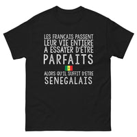 Thumbnail for T-shirt Sénégalais noir - Les Français passent leur vie entière