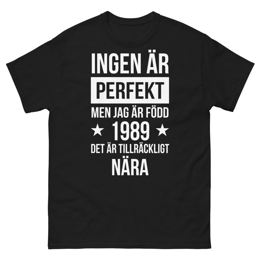 T-shirt Héritage suédois noir - Aucun n'est parfait, né en 1989