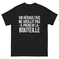 Thumbnail for T-shirt Un Héraultais Ne Vieillit Pas, Prend de la Bouteille