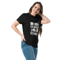 Thumbnail for T-shirt classique unisexe En Mode Échecs - Collection ZWISCHENZUG