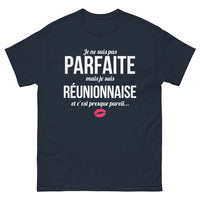 Thumbnail for T-shirt Réunionnaise marine - Être Réunionnaise, presque parfait