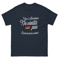 Thumbnail for T-shirt Arménien marine - Un Arménien ne vieillit pas