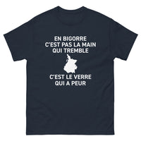 Thumbnail for T-shirt Bigorre marine - C'est pas la main qui tremble, c'est le verre qui a peur
