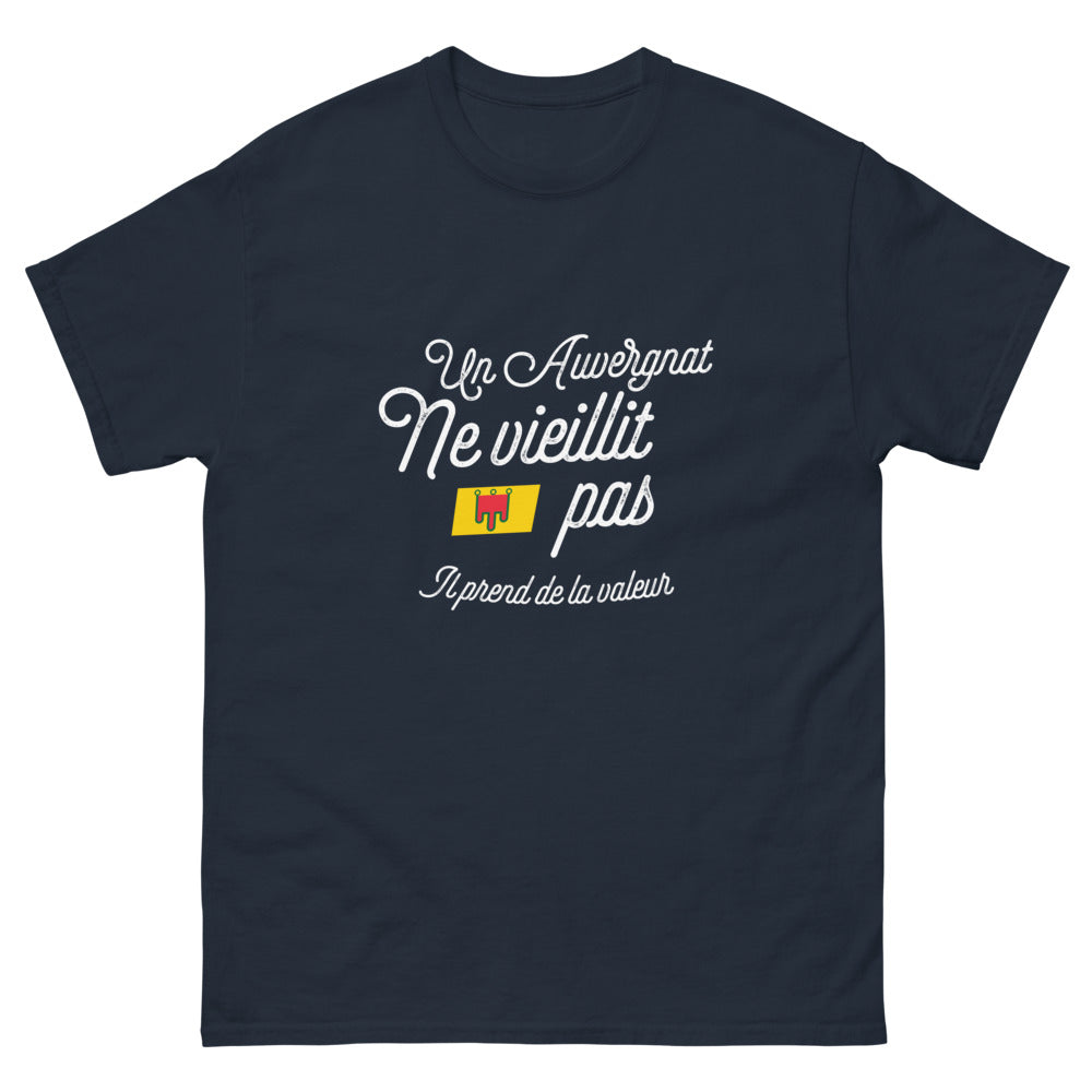 T-shirt Auvergnat marine - Un Auvergnat ne vieillit pas, il prend de la valeur