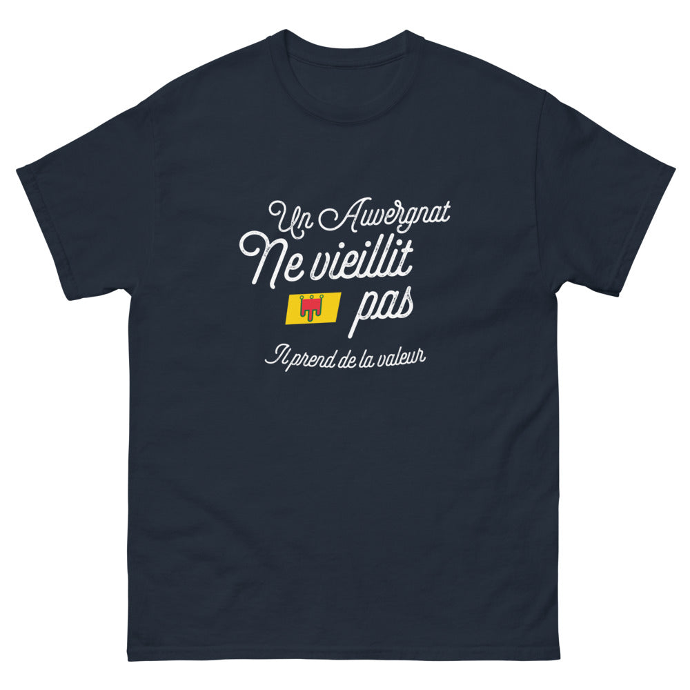 T-shirt Auvergne marine - Un Auvergnat Ne Vieillit Pas, humour et fierté