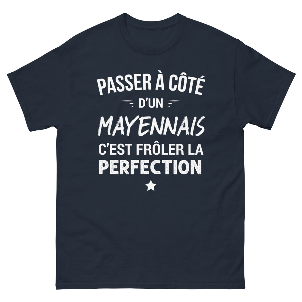 T-shirt Mayenne marine - Passer à côté d'un Mayennais, c'est frôler la perfection