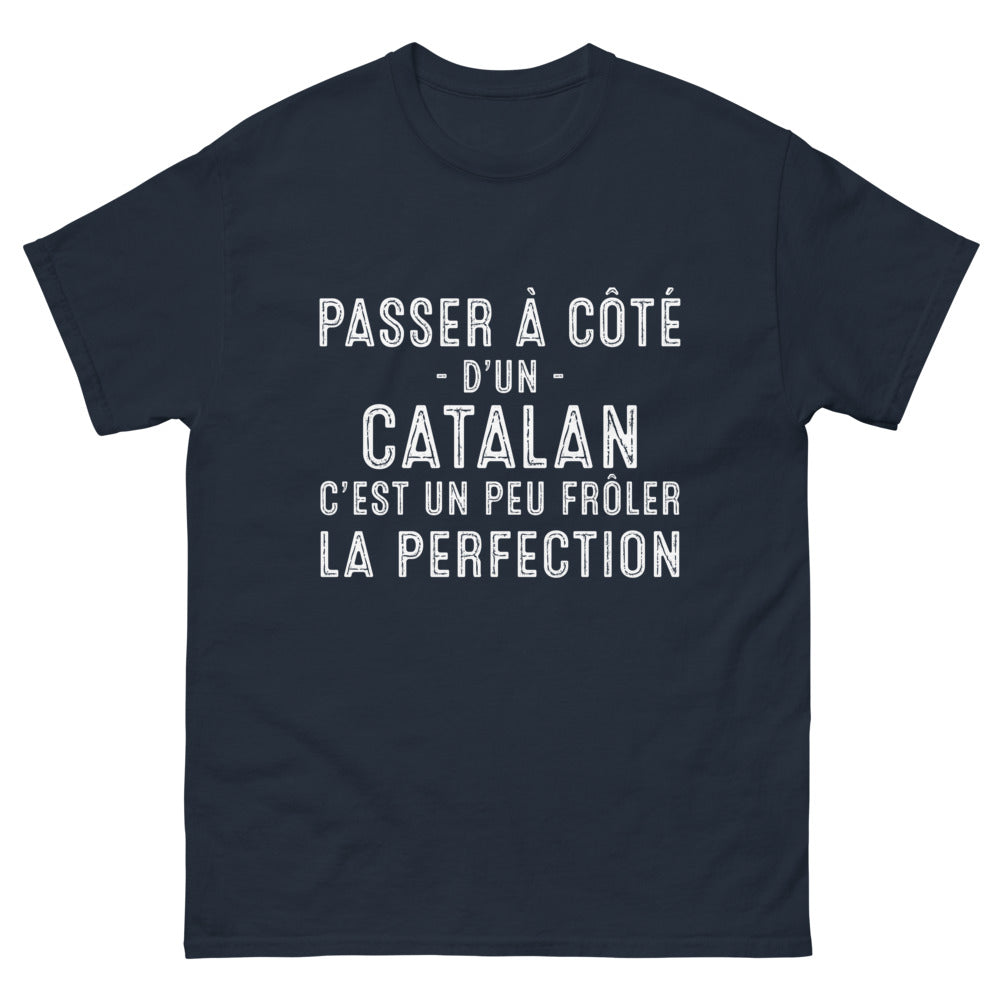 T-shirt Catalan marine - Frôler la perfection en sombre