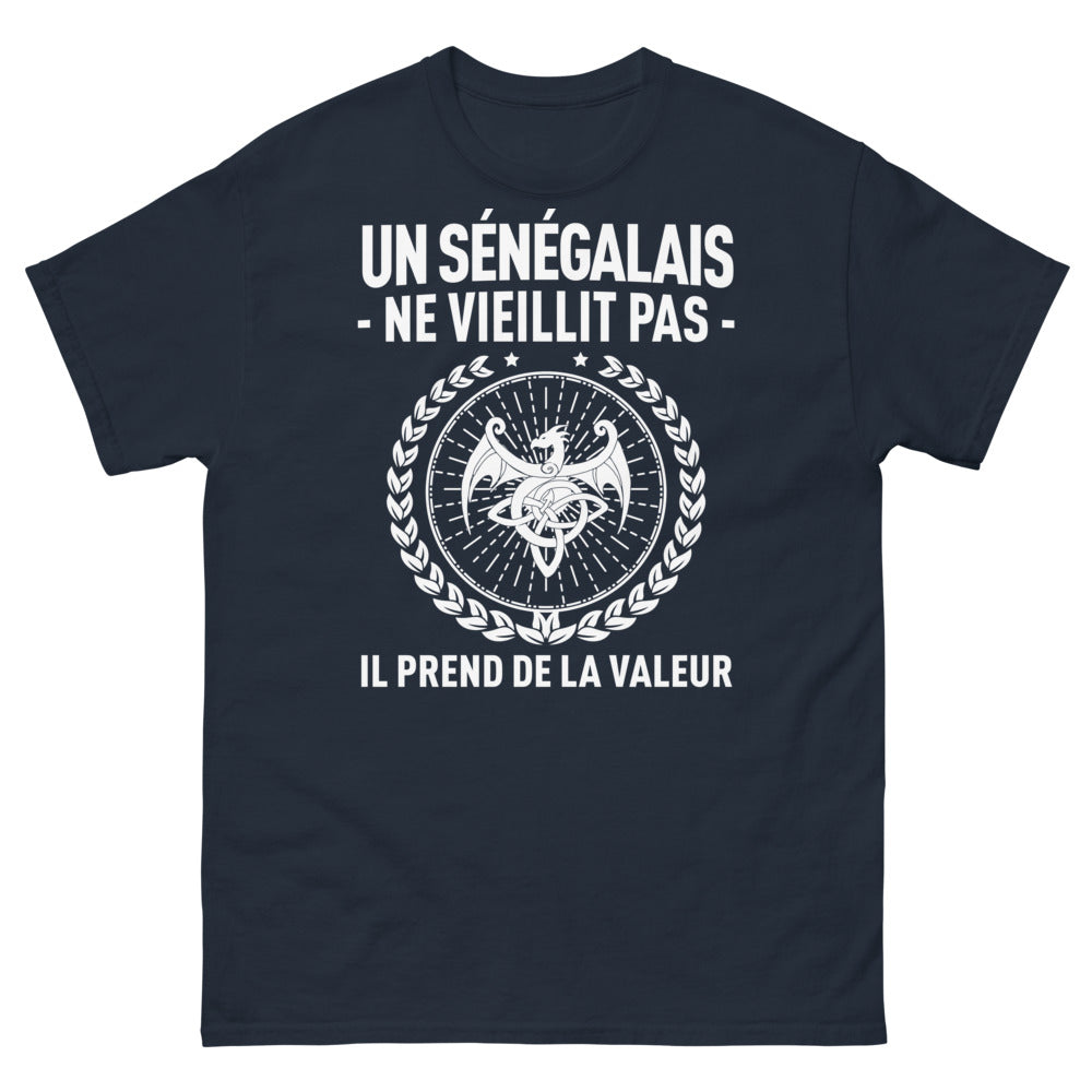 T-shirt Sénégal marine - Un Sénégalais ne vieillit pas, il prend de la valeur