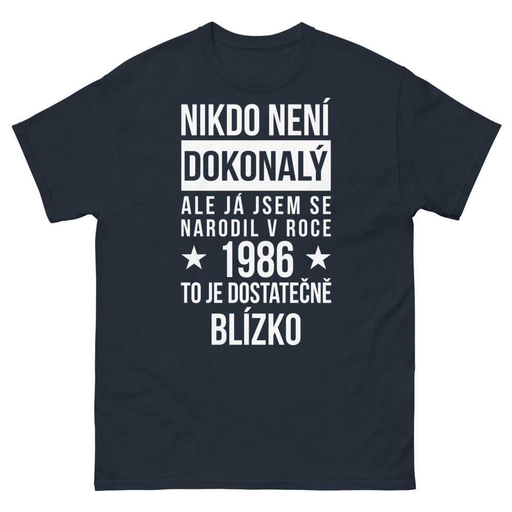 T-shirt Année de Naissance 1986 marine - Nikdo Neni Dokonaly...