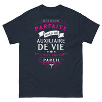 Thumbnail for T-shirt Auxiliaire de Vie marine - Je ne suis pas parfaite mais...