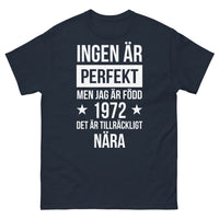 Thumbnail for T-shirt Suédois noir dos - Ingen är perfekt men jag är född 1972