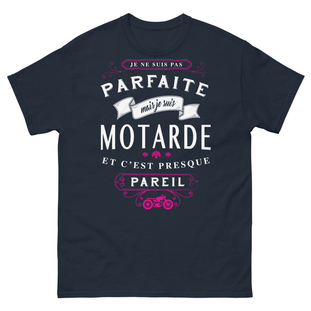 T-shirt motarde bleu marine - Je ne suis pas parfaite... motarde, presque pareil