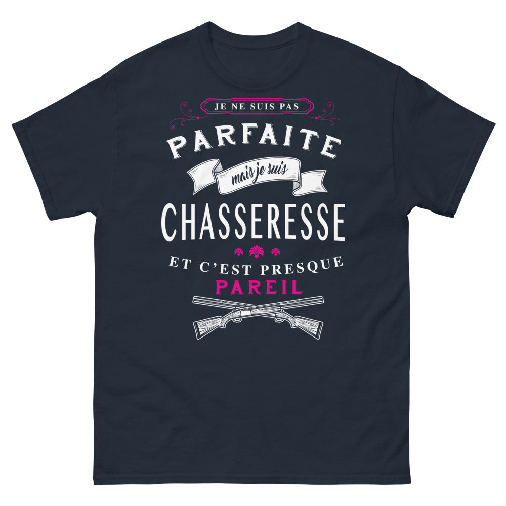 T-shirt chasseresse bleu marine - Je ne suis pas parfaite mais je suis chasseresse