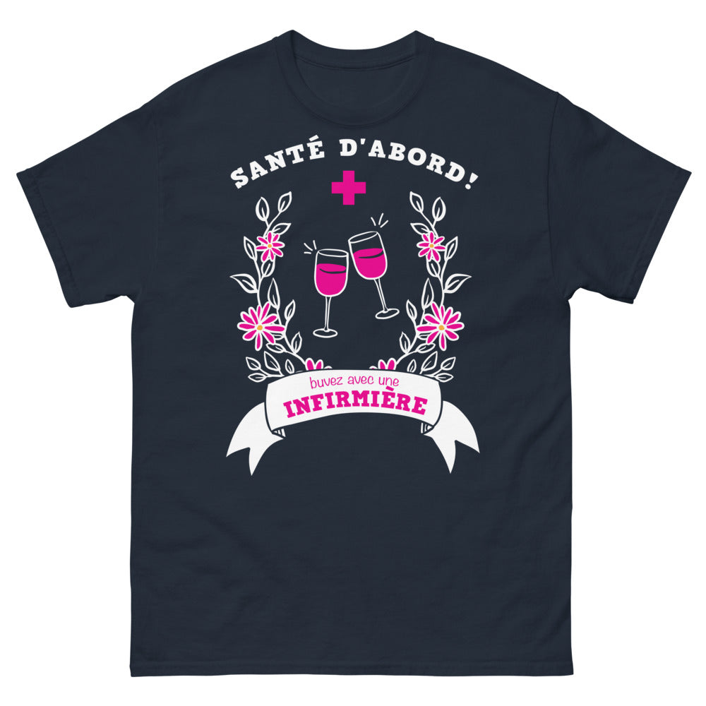 T-shirt Infirmière marine - Buvez avec une infirmière