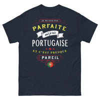 Thumbnail for T-shirt Portugaise marine - Je ne suis pas parfaite mais je suis Portugaise