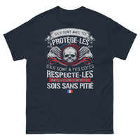 Thumbnail for T-shirt Slogan inspirant marine - Citation mordante: protège, respecte, sois sans pitié
