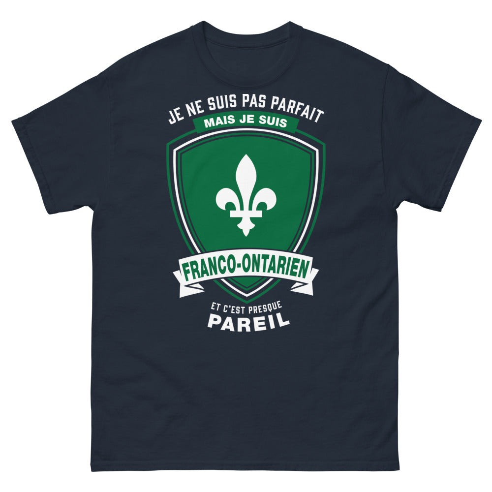 T-shirt Franco-Ontarien marine - Je ne suis pas parfait, c'est presque pareil