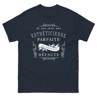 Thumbnail for T-shirt Esthéticienne marine - Parfaite avec jolis défauts