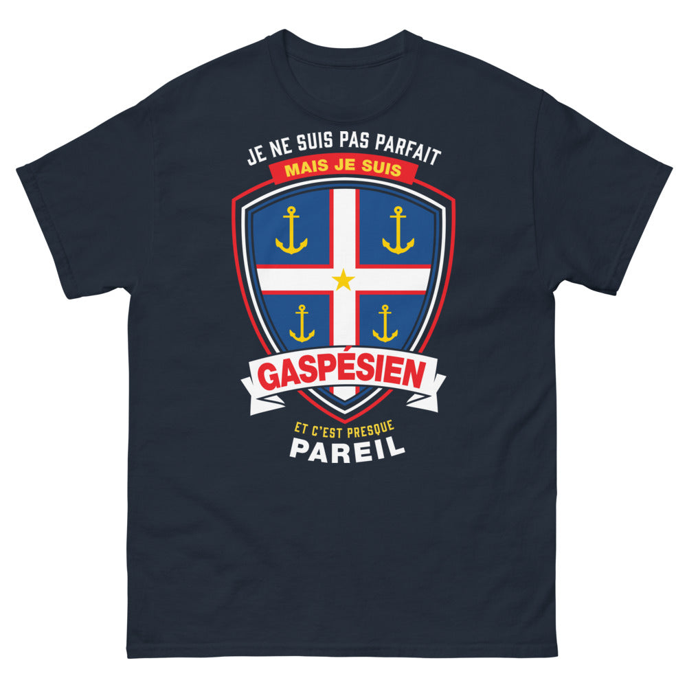 T-shirt Gaspésie marine - Je ne suis pas parfait, mais je suis Gaspésien