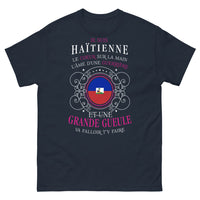 Thumbnail for T-shirt Haïtienne marine - cœur sur la main, guerrière fière