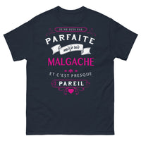 Thumbnail for T-shirt Malgache marine - humour et fierté
