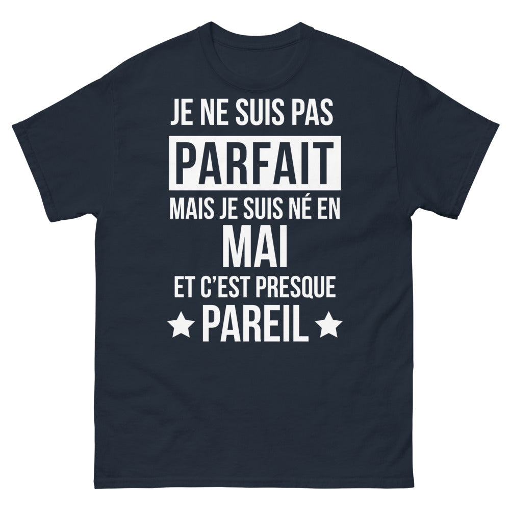 T-shirt Mai marine - né en mai, presque parfait