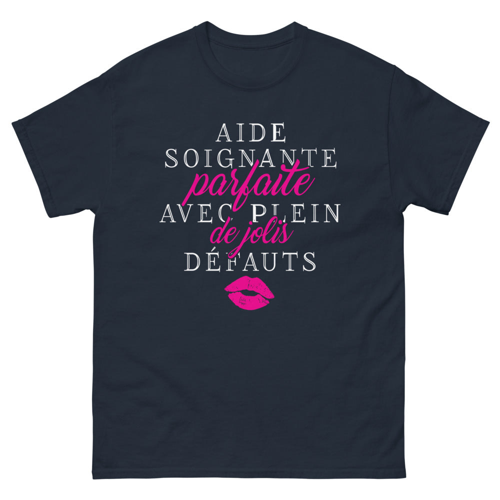 T-shirt aide-soignante marine - parfaite avec plein de jolis défauts