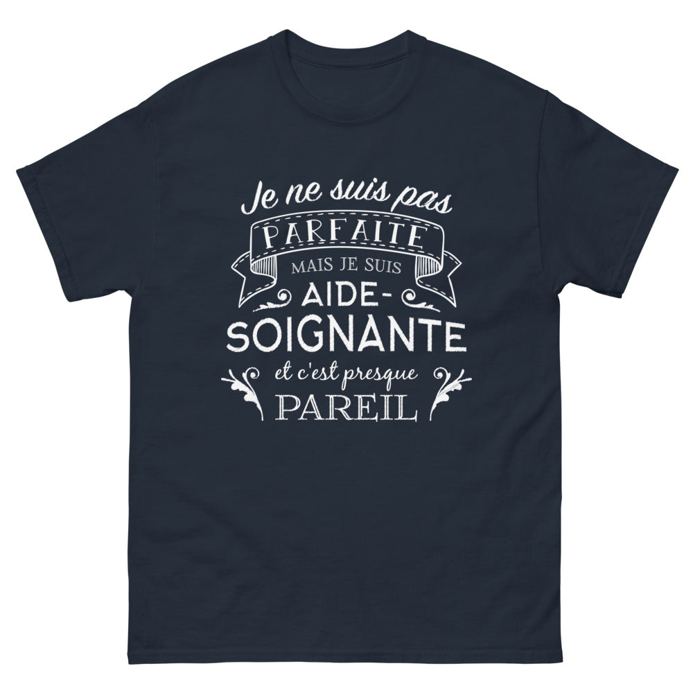 T-shirt aide-soignante marine face - Presque parfaite