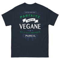Thumbnail for T-shirt végan marine - parfaite mais presque