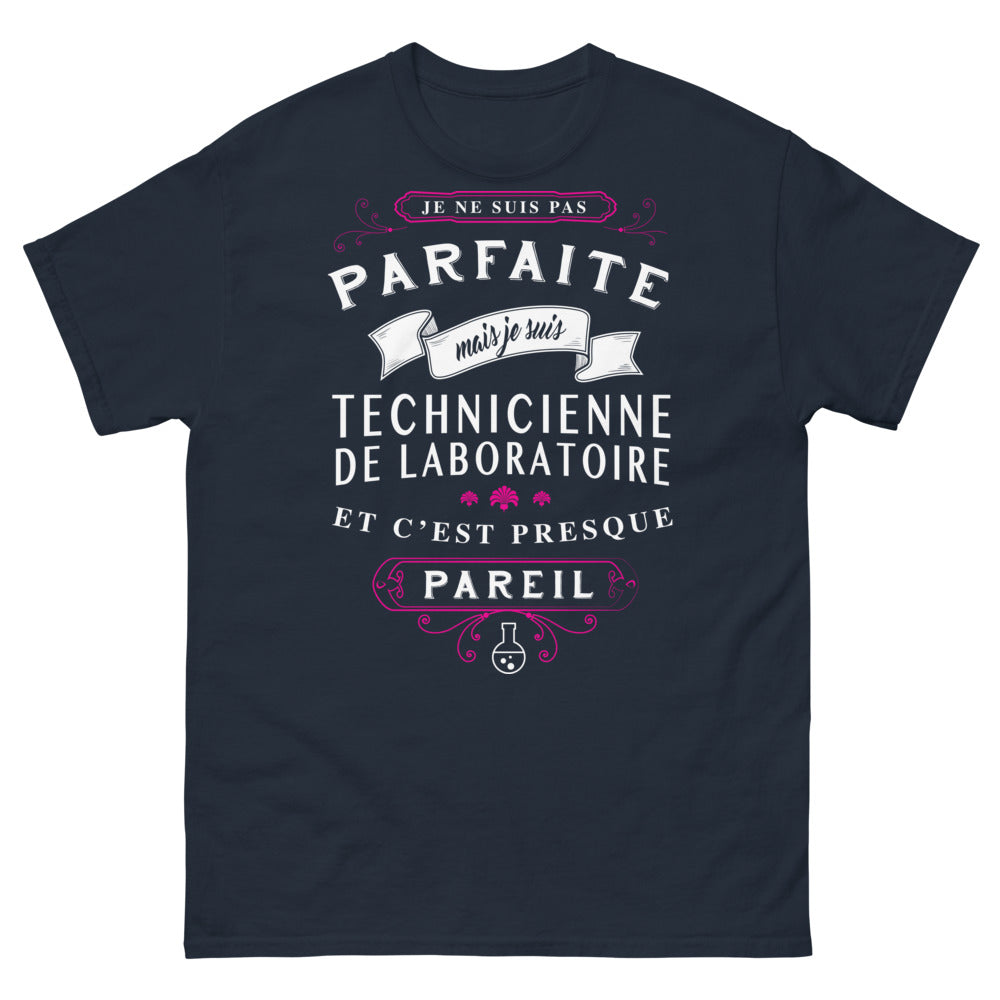 T-shirt Technicienne de Laboratoire marine - pas parfaite mais technicienne