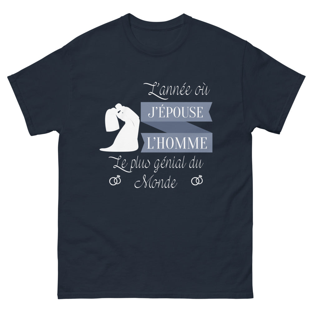 T-shirt Année où j'épouse l'homme le plus génial du monde bleu marine - phrase humoristique sur le mariage