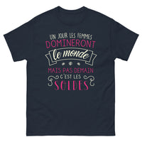 Thumbnail for T-shirt femmes domineront le monde marine - Un jour les femmes domineront le monde