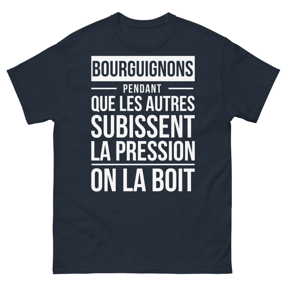 T-shirt Bourguignons marine face - Pendant que les autres subissent la pression, on la boit