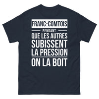 Thumbnail for T-shirt Franc-Comtois marine - texte humoristique sur la pression