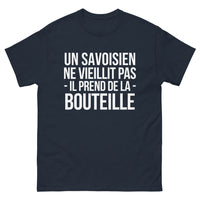 Thumbnail for T-shirt Un Savoisien Ne Vieillit Pas, Prend de la Bouteille
