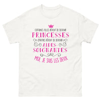 Thumbnail for T-shirt aides-soignantes et princesses blanc - Certaines filles rêvent; moi je suis les deux
