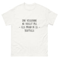 Thumbnail for T-shirt Une Vosgienne Ne Vieillit Pas, Elle Prend de la Bouteille