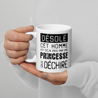 Thumbnail for Mug Blanc Brillant Cadeau Saint Valentin pour homme : Désolé ce mec est pris par une Princesse