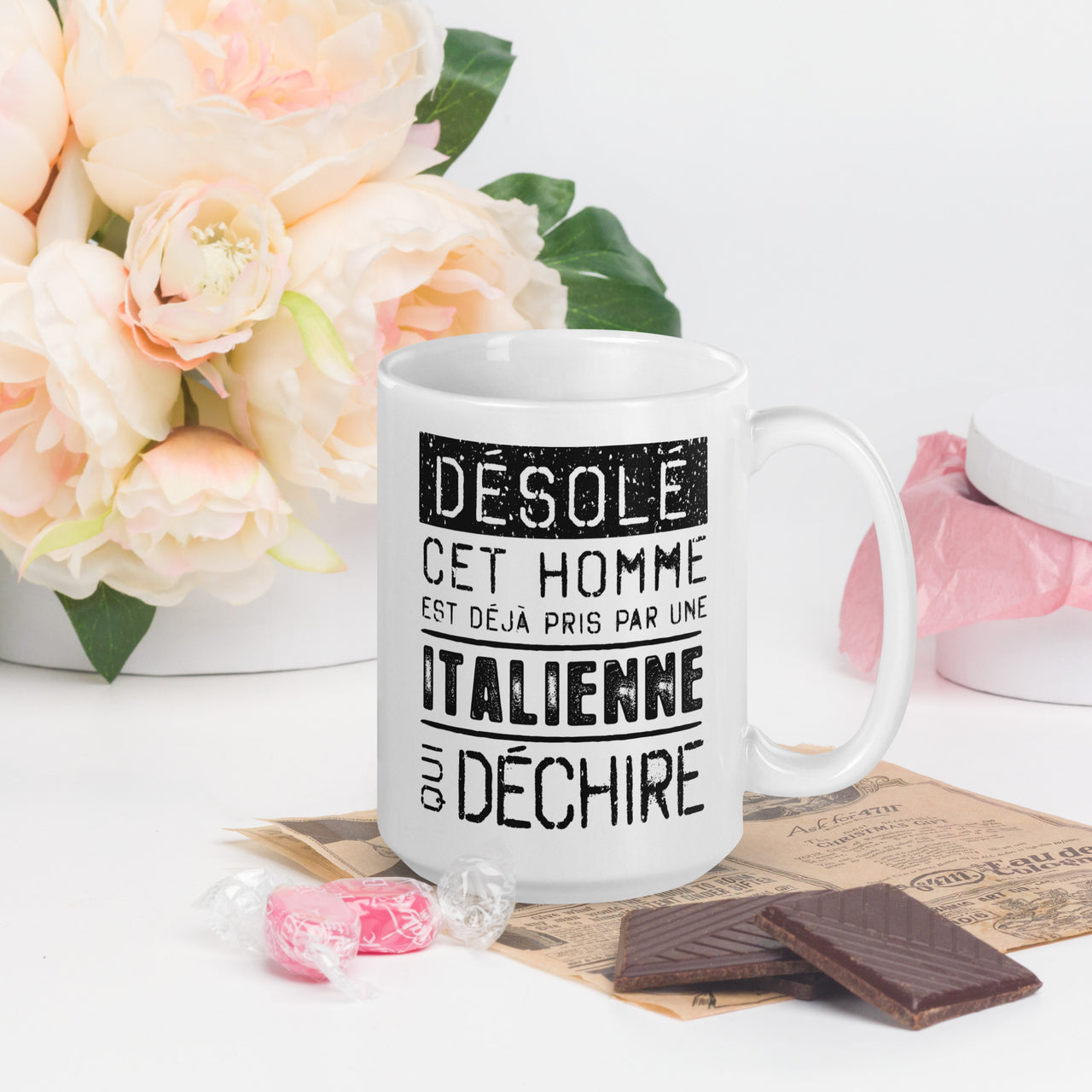 Mug Blanc Brillant Cadeau Saint Valentin : Désolé ce mec est pris par une Italienne