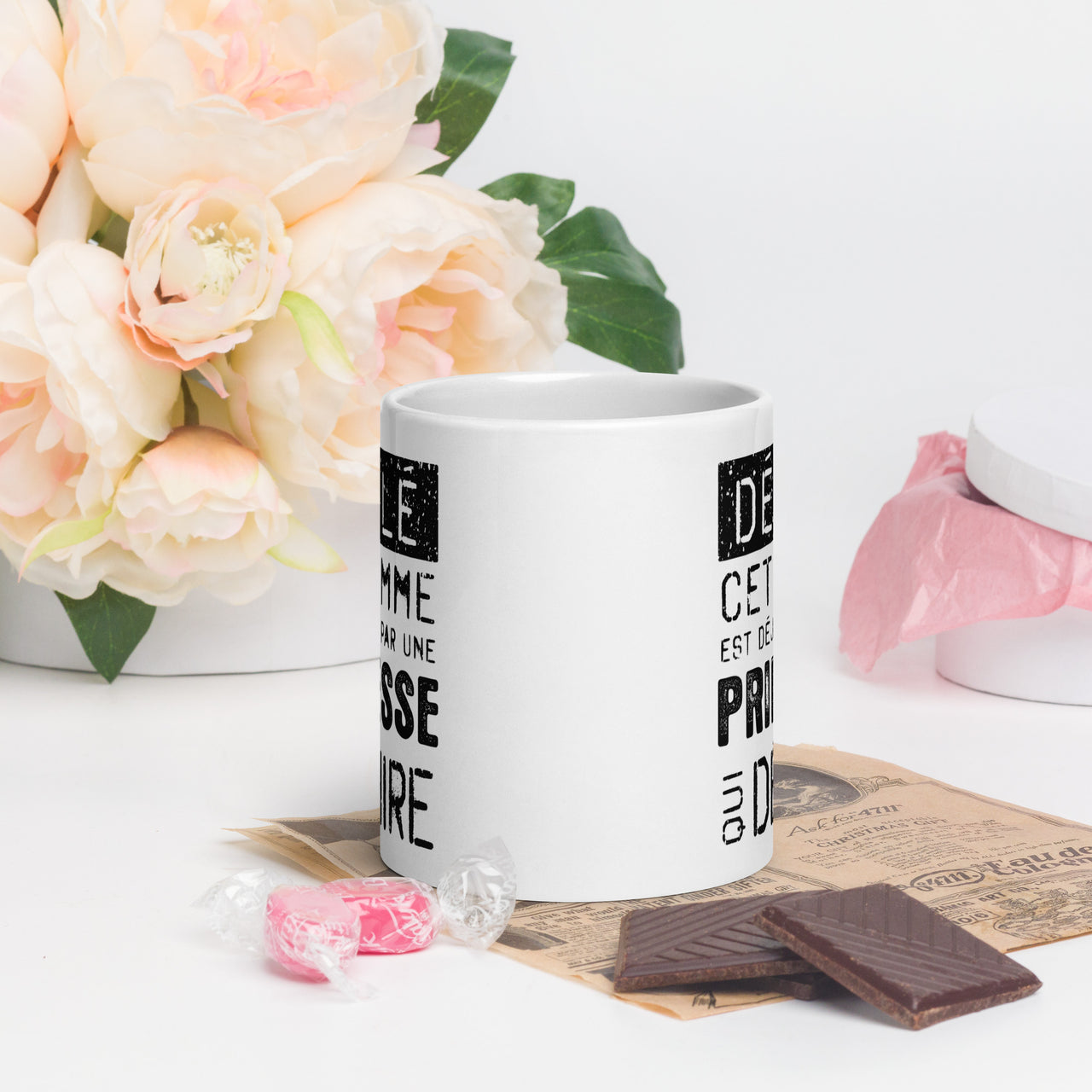 Mug Saint-Valentin blanc brillant - Désolé ce mec est pris par une Princesse